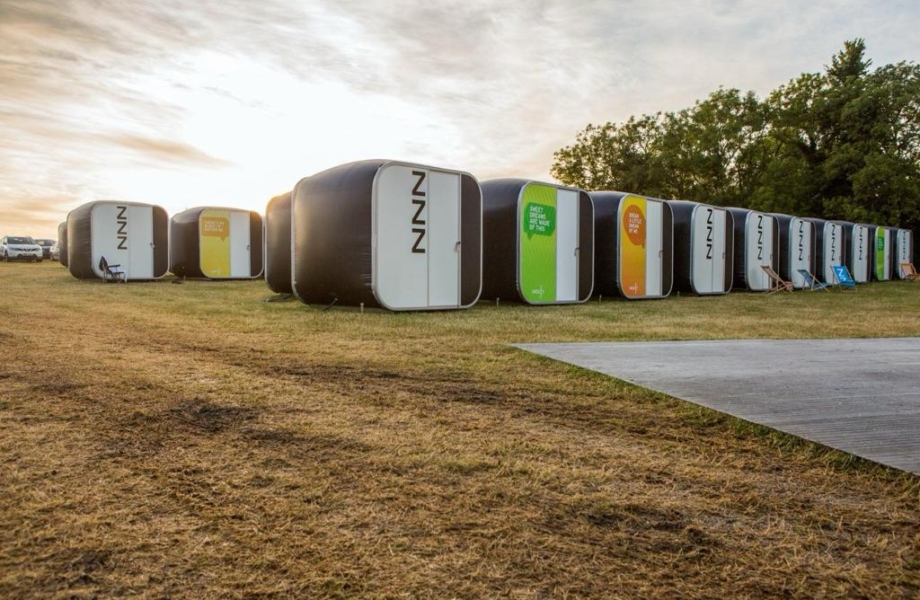 De Snoozy Glamping Pods